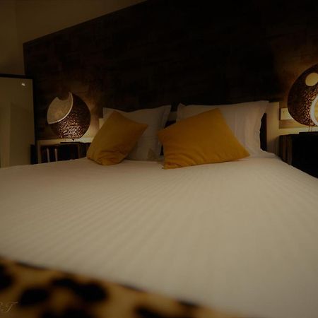 B&B Superieur Villa Vanille Namen Buitenkant foto