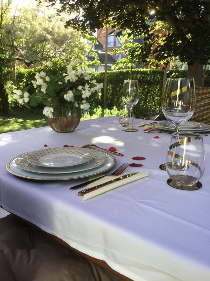 B&B Superieur Villa Vanille Namen Buitenkant foto