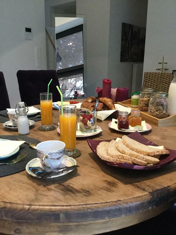 B&B Superieur Villa Vanille Namen Buitenkant foto